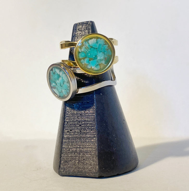 sustainable-jewelry-silver-gold-upcycled-handmade-small-batch